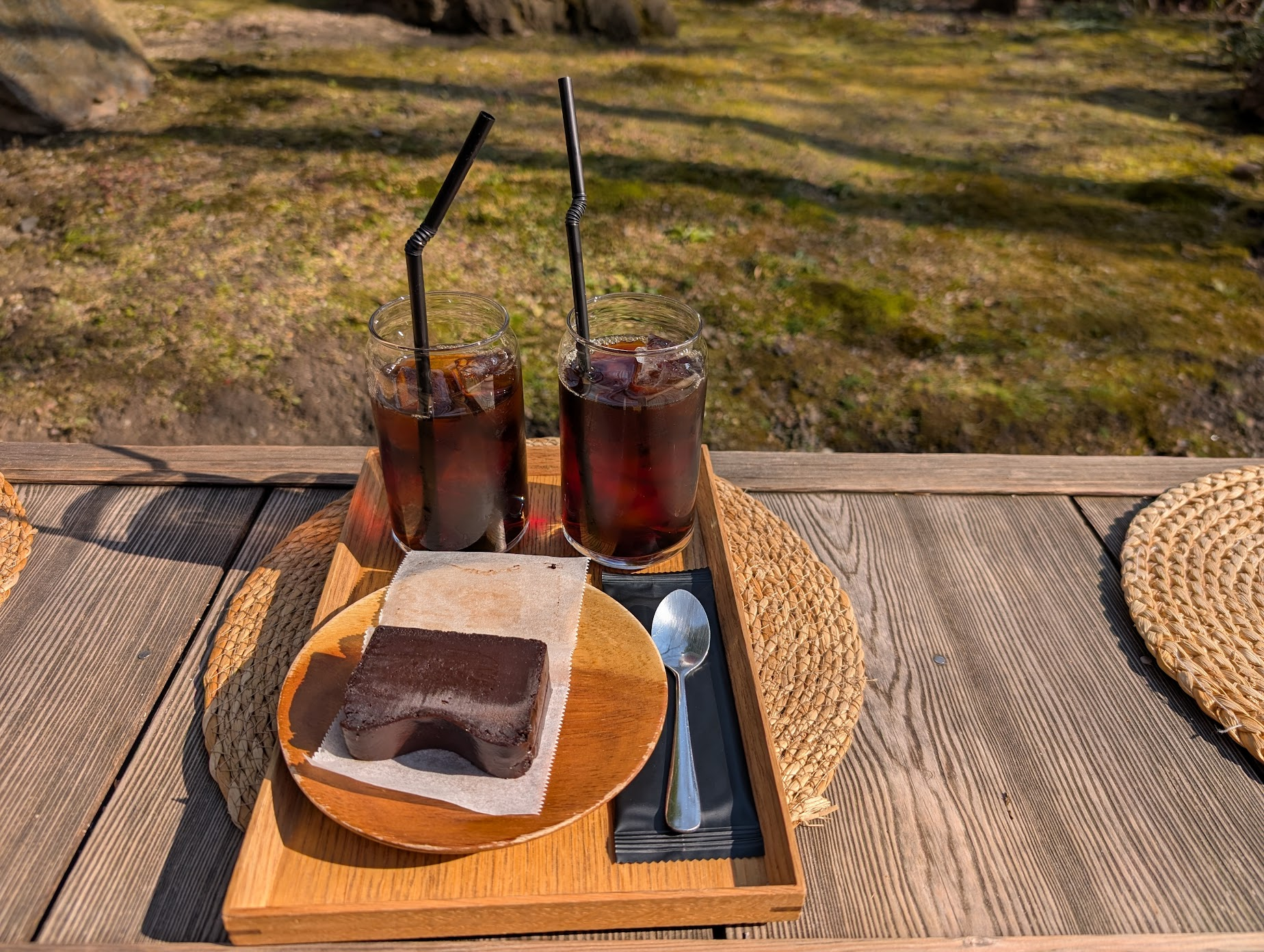 冷萃咖啡 & 豆腐巧克力蛋糕