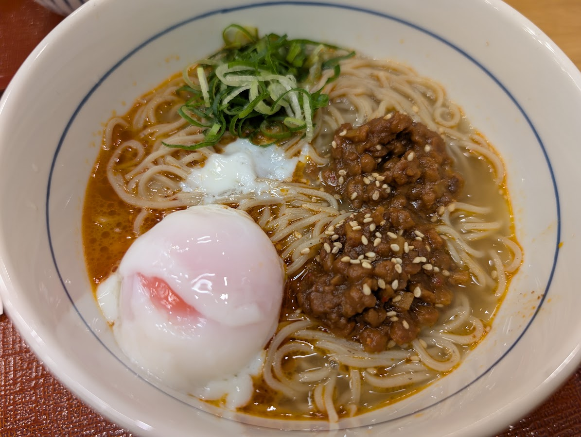温たま担々そば
